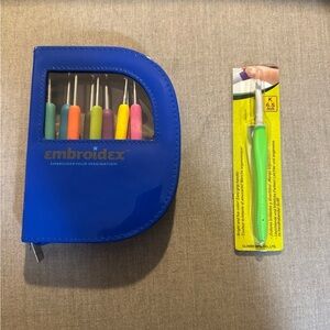Embroidex Crochet Needle Kit and one clover crochet needle